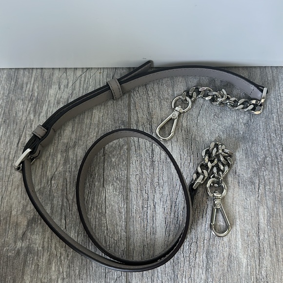 Michael Kors Ellis Satchel - Picture 9 of 10